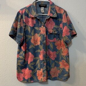 Sag Harbor Sport Floral Denim Button Down Shirt